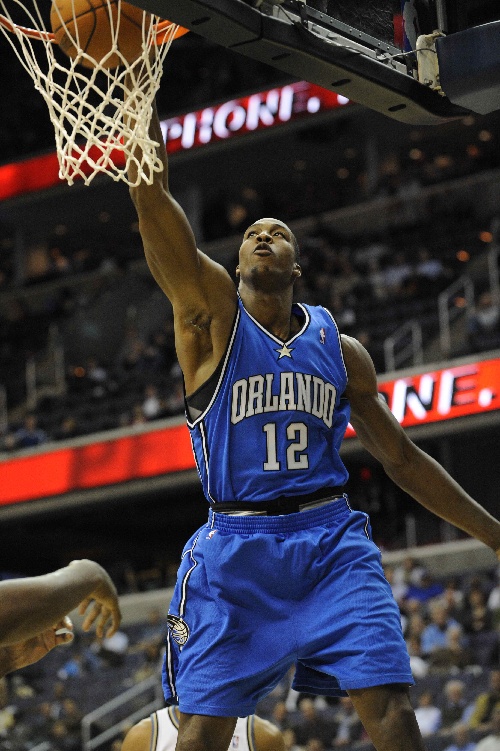 科尔：我们的掩护方式现在看不一定独特，但在六七年前是的（科尔：如今我们的掩护未必独特，六七年前却独树一帜）