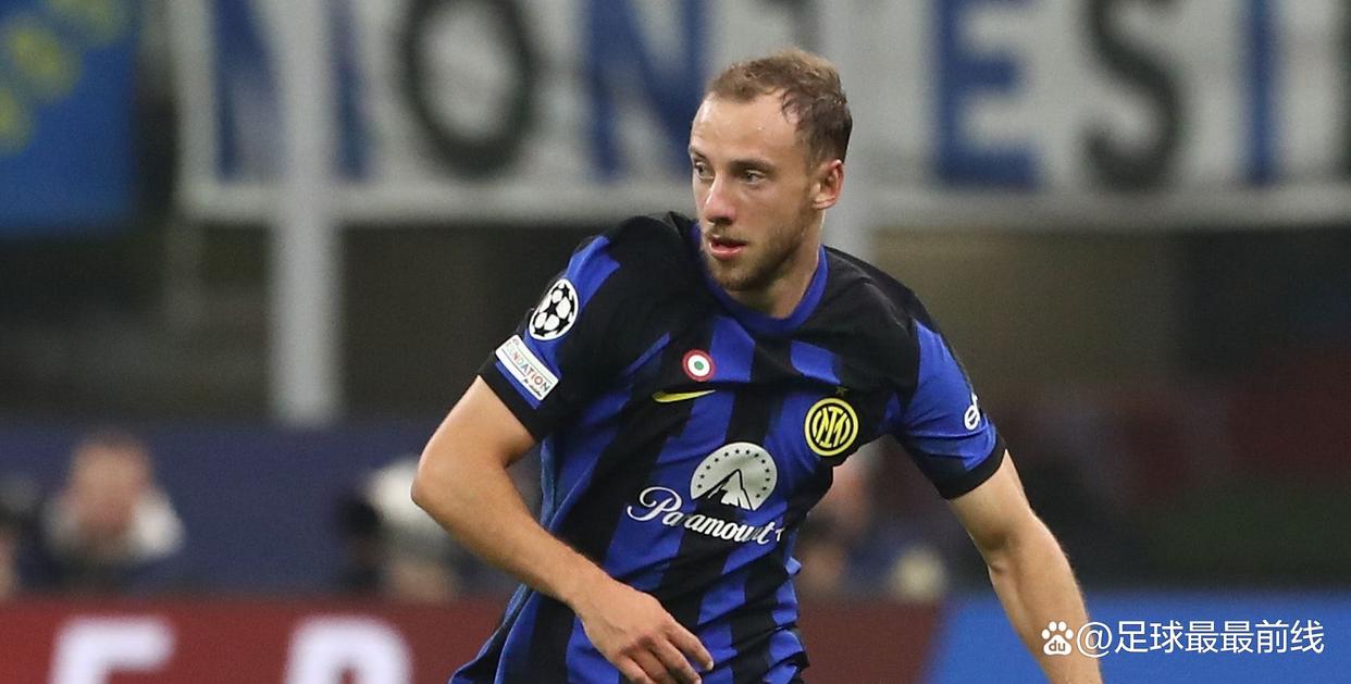 都灵vs科莫：杜万-萨帕塔、弗拉希奇首发，莫拉塔、尼科-帕斯出战（都灵对阵科莫：杜万-萨帕塔、弗拉希奇先发，莫拉塔与尼科-帕斯登场）