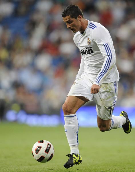 法老：谁保斯我弄亖Salah 😅Cartoon ...（Cartoon：谁来保护法老萨拉赫？😅）