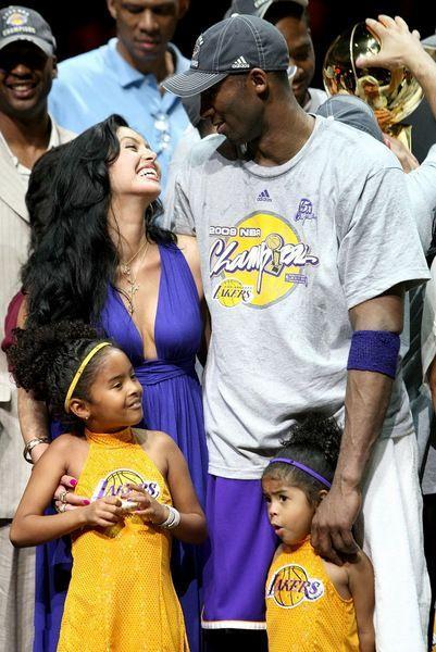 DO：帕尔特伊即将以自由身加盟比利亚雷亚尔，合同为期两年（帕尔特伊将自由加盟比利亚雷亚尔，签约两年）