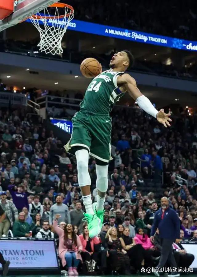 持续对飙！爱德华兹半场18分&唐斯13中9得24分（你来我往！爱德华兹半场18分，唐斯13投9中砍下24分）